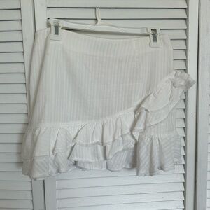 Blue Blush white mini skirt